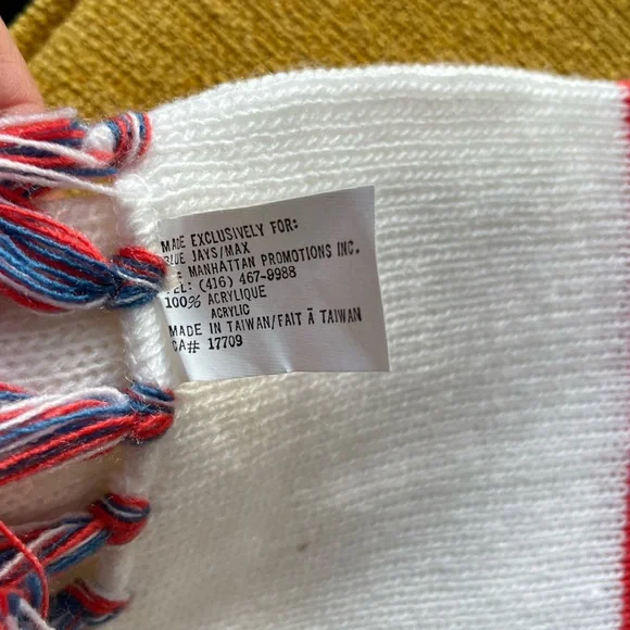 Vintage Blue Jays Sunkist Scarf - Picture 7 of 8